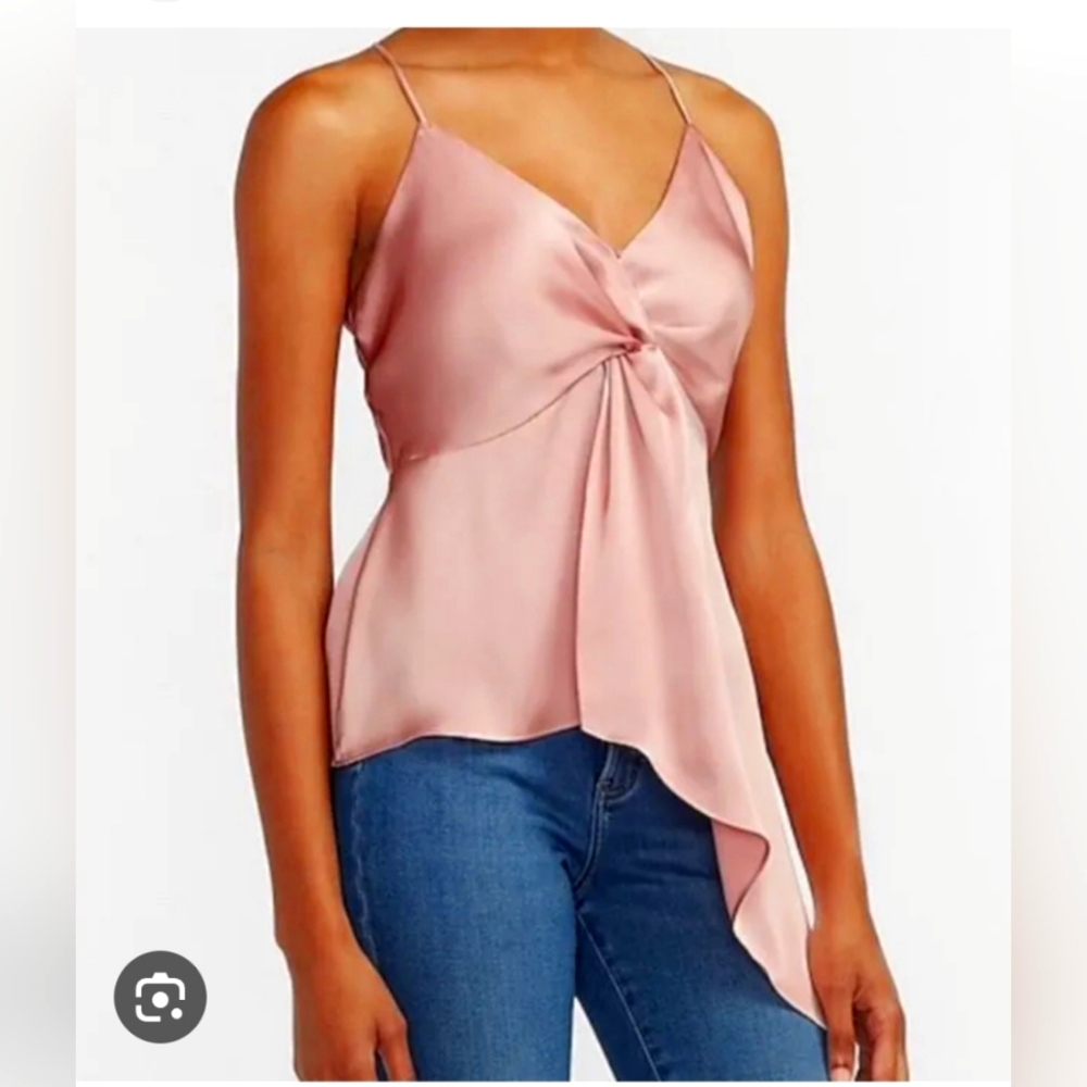 NWT. Express tank